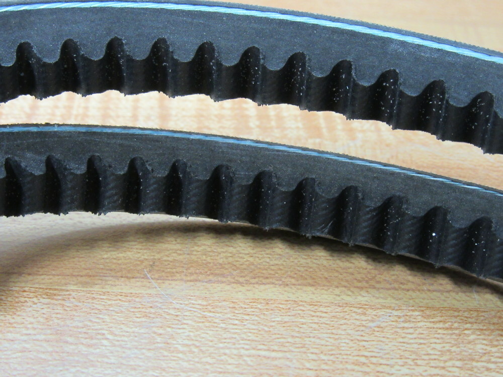 Gates 5VX850 Super HC Vextra Notched V-Belt