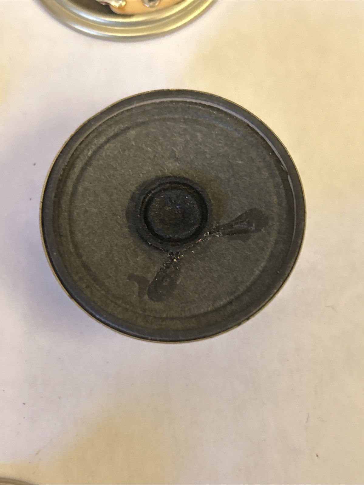 Mouser 25SP003 2” 8 Ohm Speakers, NOS, Lot Of 8 Pieces