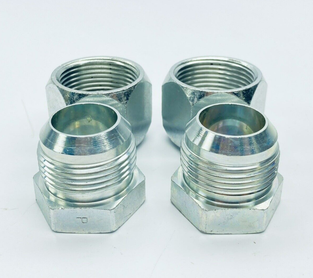 2 SETS OF UNUSED PARKER SMA-16 1-5/16″ HEX PLUGS FOR HYDRAULICS MALE & FEMALE