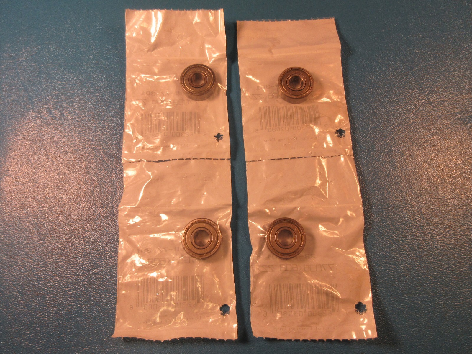 LOT OF 4 GENERAL 38-77-301, Single Row Ball Bearing, 8mm Bore X 22mm OD X 7mm W