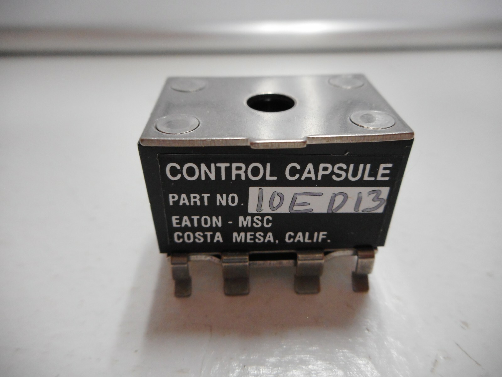 NOS – LOT OF 129 MIL-SPEC 12 GA SOCKET CONTACTS M39029/30-219