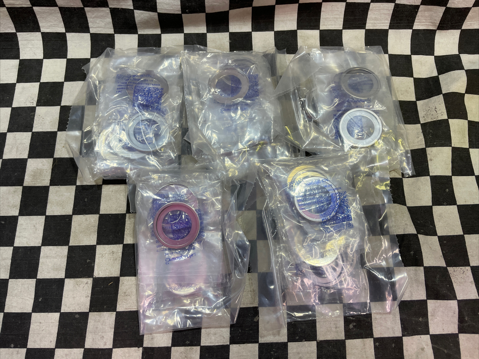 SWAGELOK SS-16-VCR-2-GR-VS, SS16VCR2GRVS, GASKET 1″ LOT OF 50 SHIPSAMEDAY#1371W9