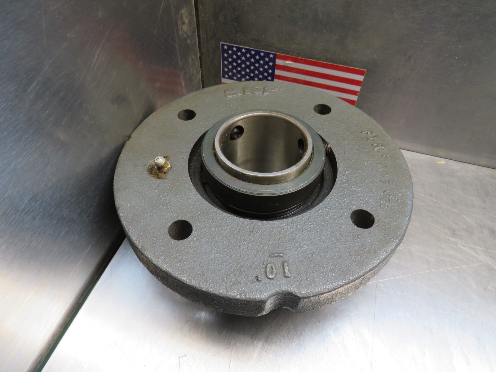 SKF FYR 115 P-3 4-Bolt Flange Bearing 1-15/16″