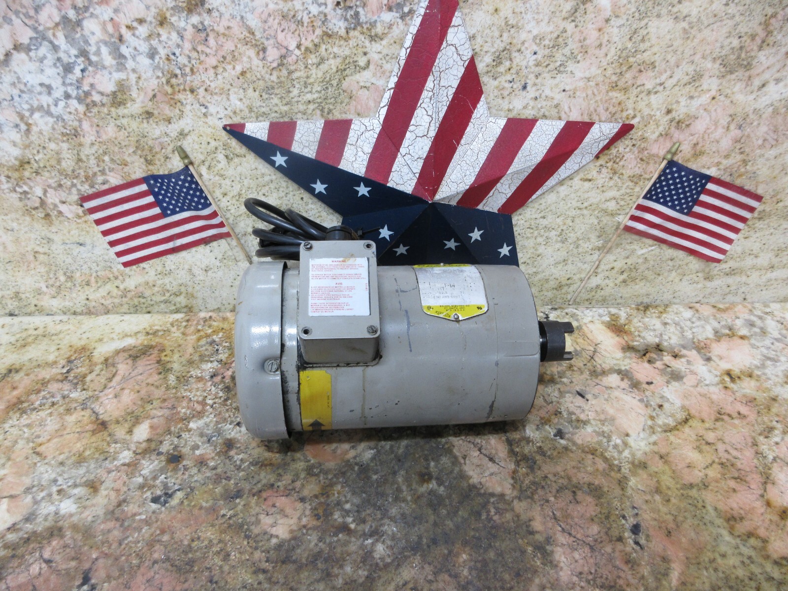 BALDOR INDUSTRIAL MOTOR 35M920-87201 56C F297