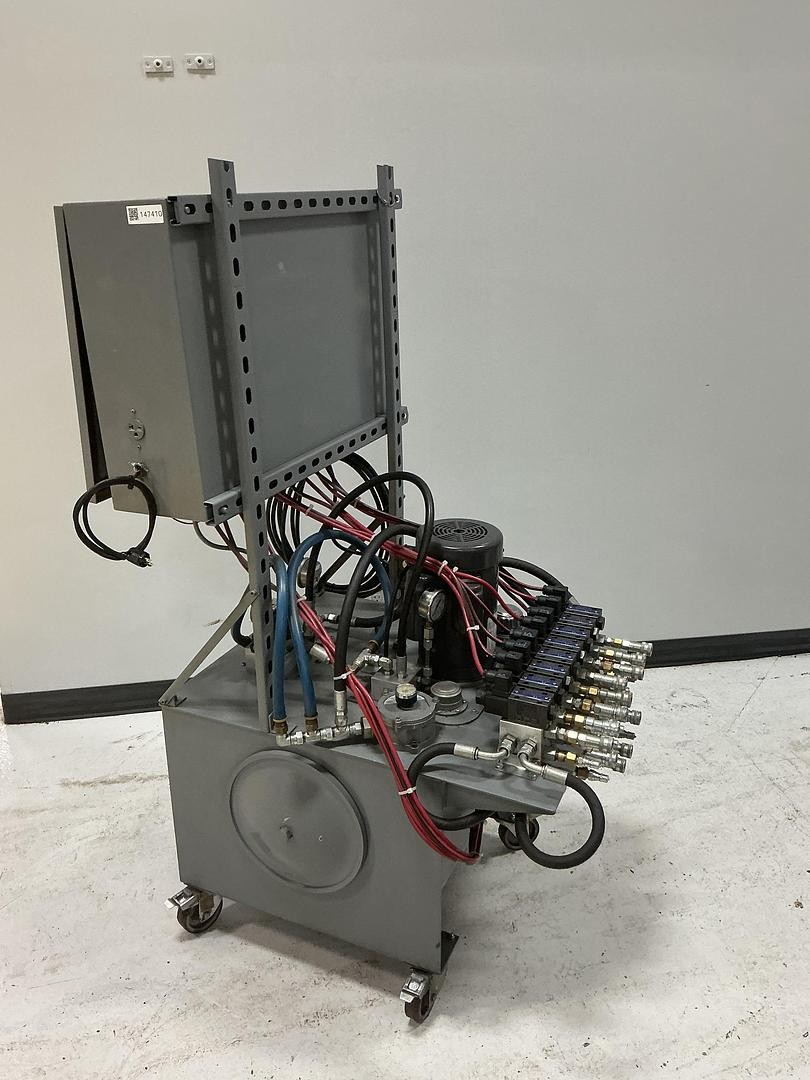 METAL FABRICATOR VGC-8, 8 ZONE VALVE GATE CONTROLLER Used #147410