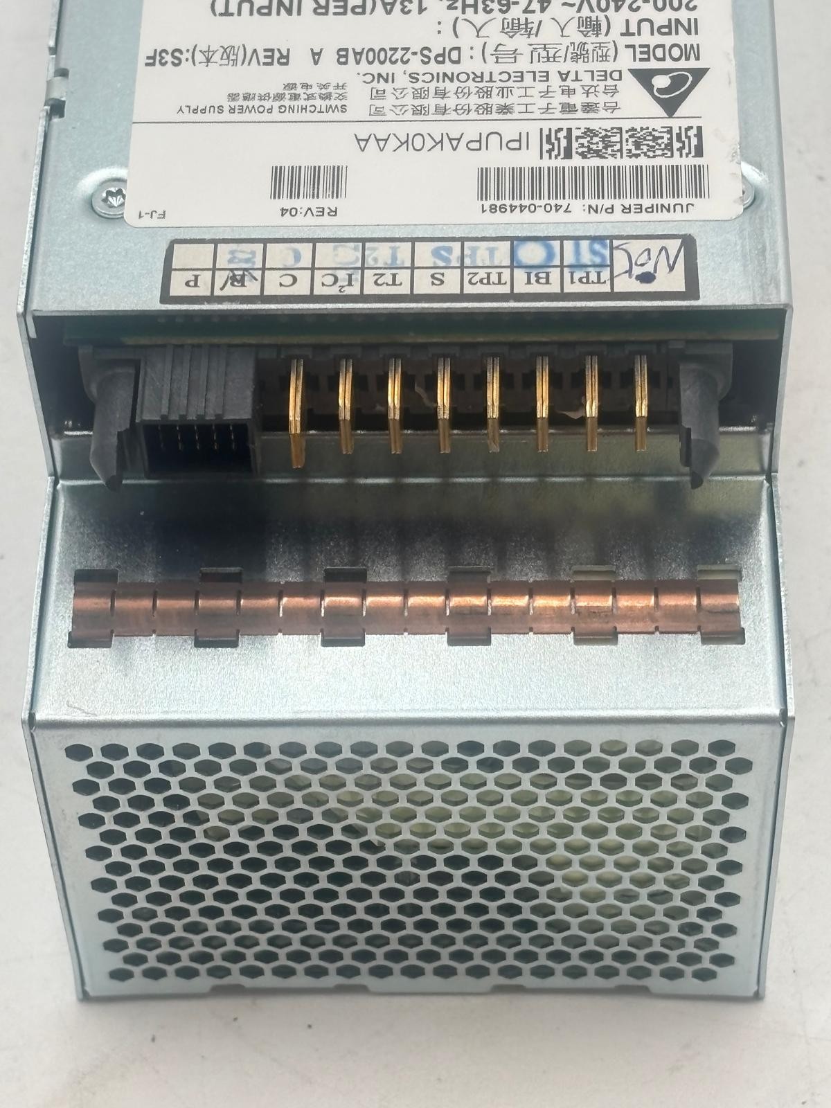 DELTA ELECTRONICS DPS-2200AB A Juniper: 740-044981 POWER SUPPLY