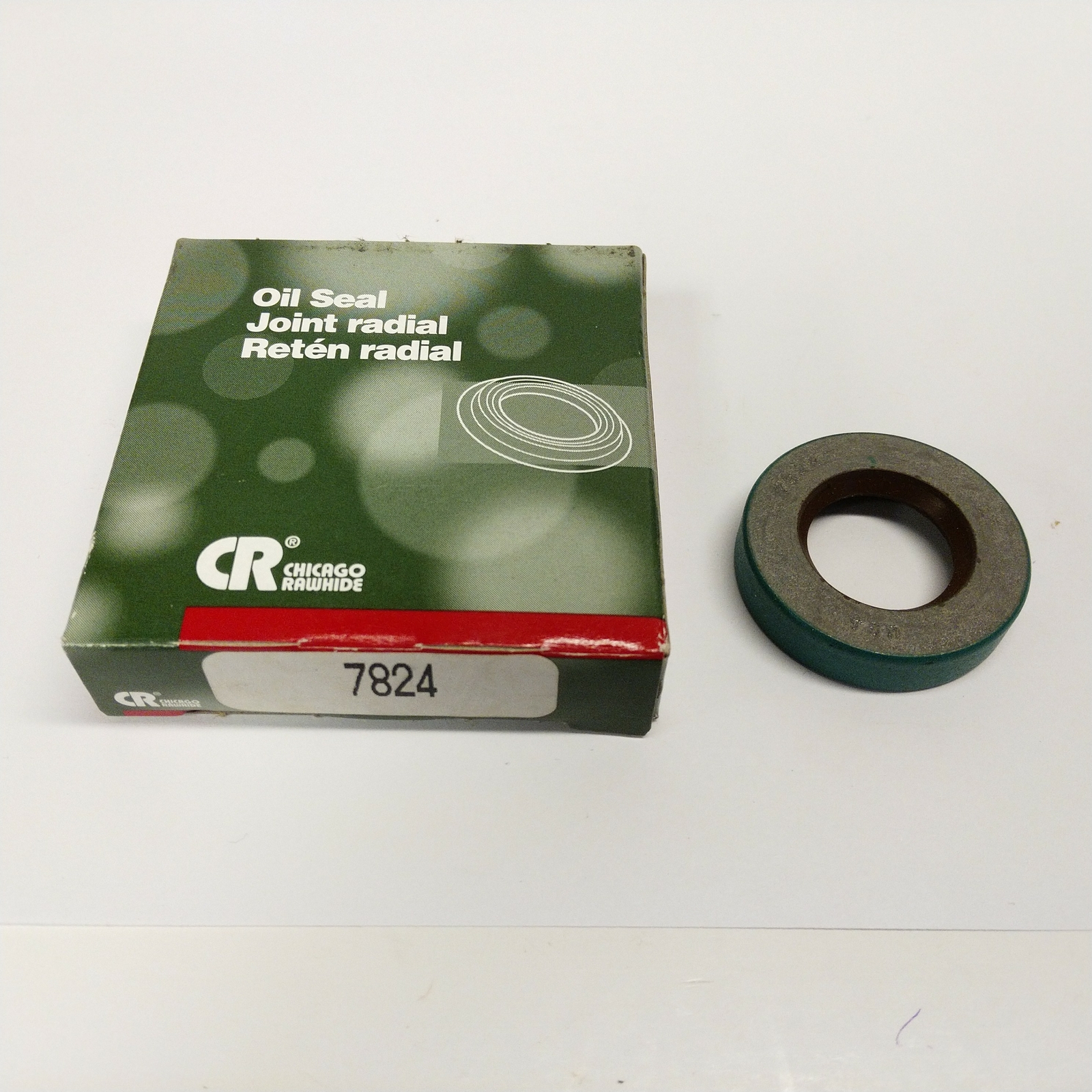 CR CHICAGO RAWHIDE 7824 OIL SEAL New