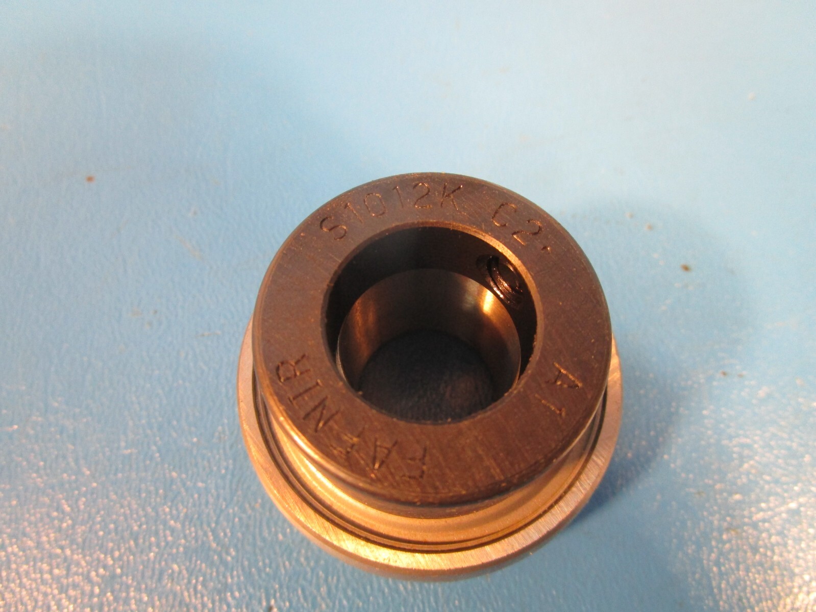 FAFNIR G1010KRRB, Ball Insert Bearing, Cylindrical Bore, 5/8 in ID, Eccentric