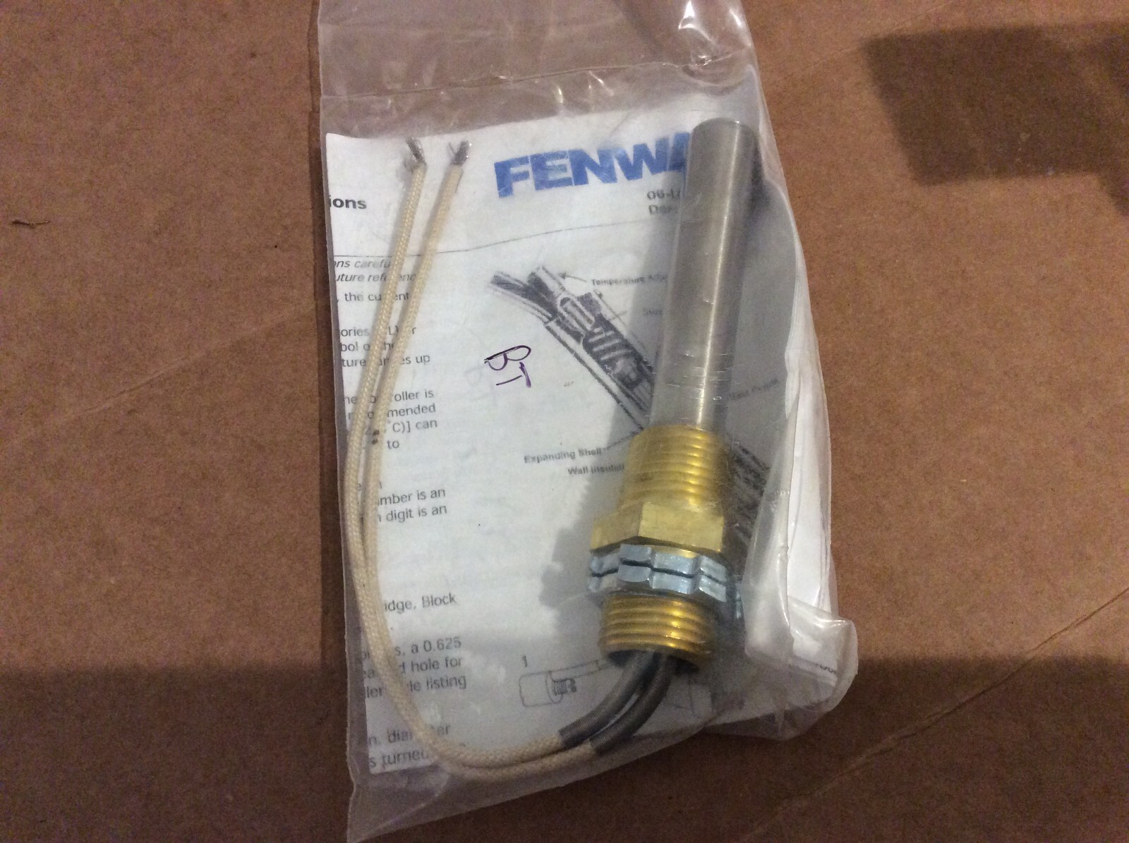 1 NEW FENWAL 01-018023-305 THERMOSWITCH TEMPERATURE CONTROLLER NIP