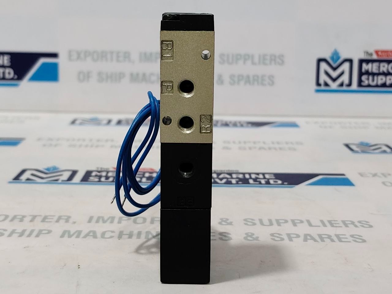 CKD 3KA110-D2 AC100V Pneumatic Solenoid Valve with Coil AC100V Press0.15-0.7MPa