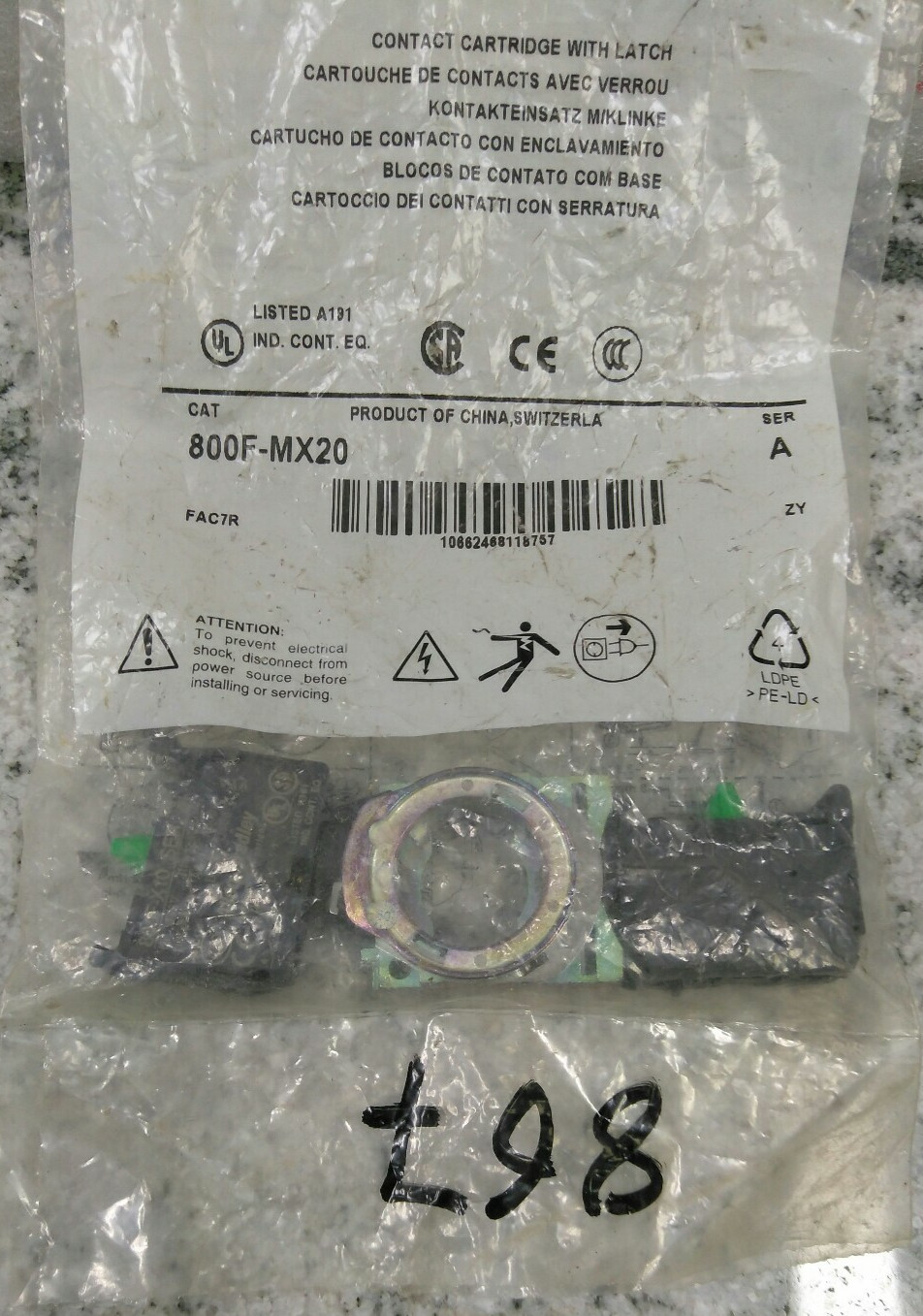 ALLEN-BRADLEY/ 800F-MX20/ CONTACT CARTRIDGE/ WITH LATCH/ SER A/NEW (B1E1UP