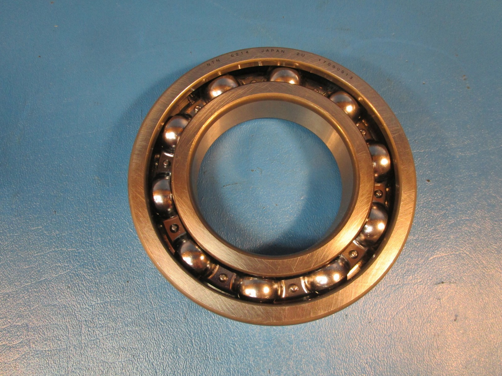 NTN 6214 Single Row Radial Bearing, Open, 70 mm ID x 125 mm OD x 24 mm W, Japan
