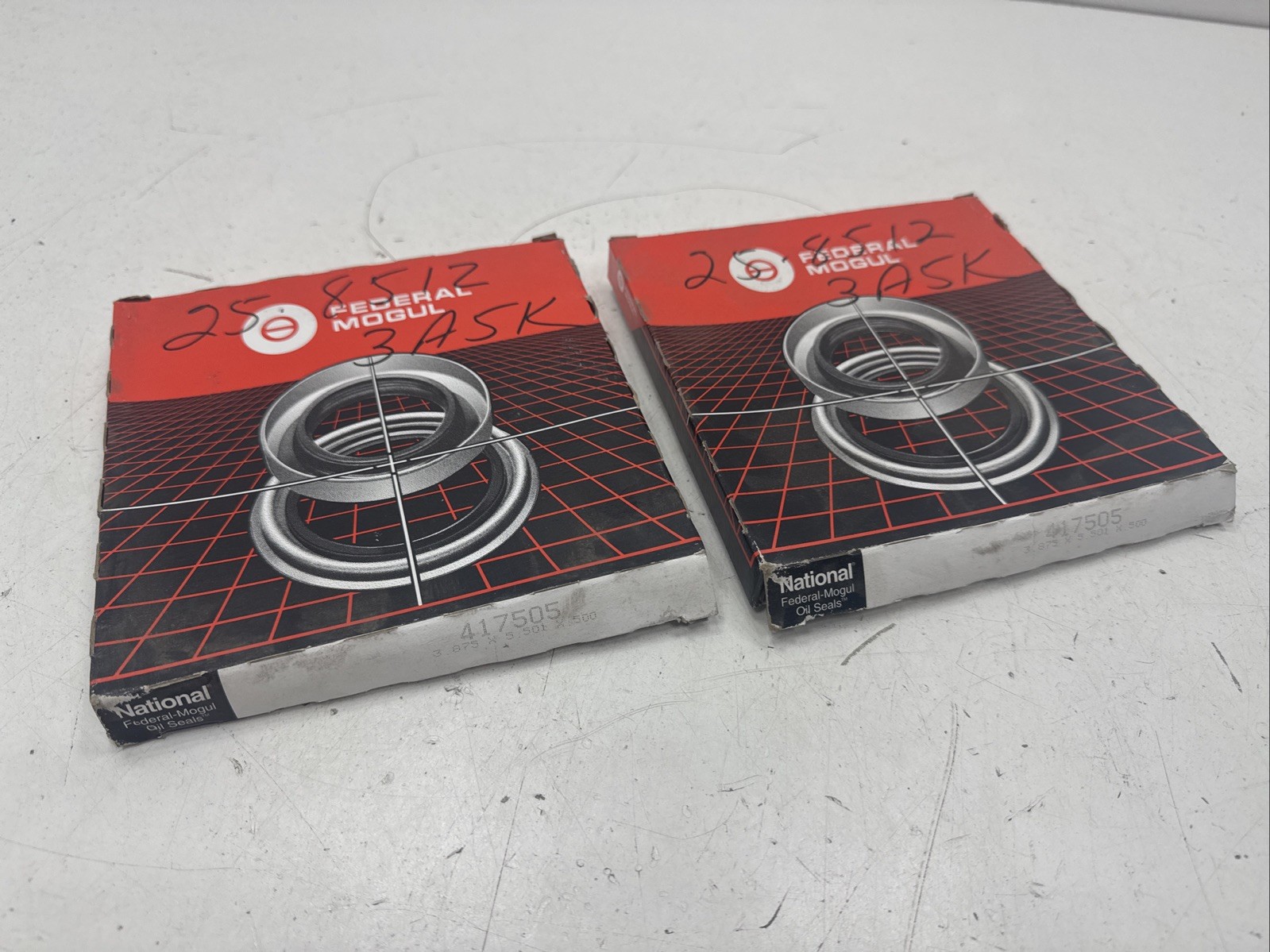 (Qty.2) Federal Mogul 417505 Oil Seal – 3.875 X 5.501 X 0.500″ 8A