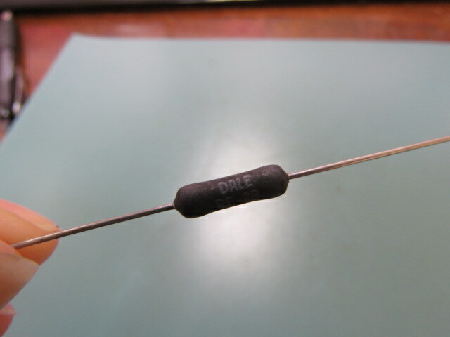 VISHAY/ DALE RS2B-10K1% Qty of 50 per Lot Wirewound Resistors – Through Hole 3w