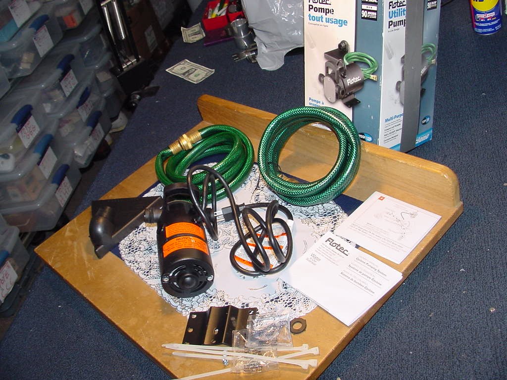 Flotec FP0F360AC Compact, 1/12 HP Multipurpose Utility Pump, 115/60 New Open Box