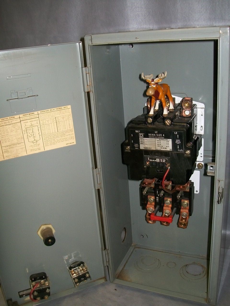 8536SFO3 Square D Nema Size 4 Starter 120V Nema 1 Enclosure (Indoor Use Only)