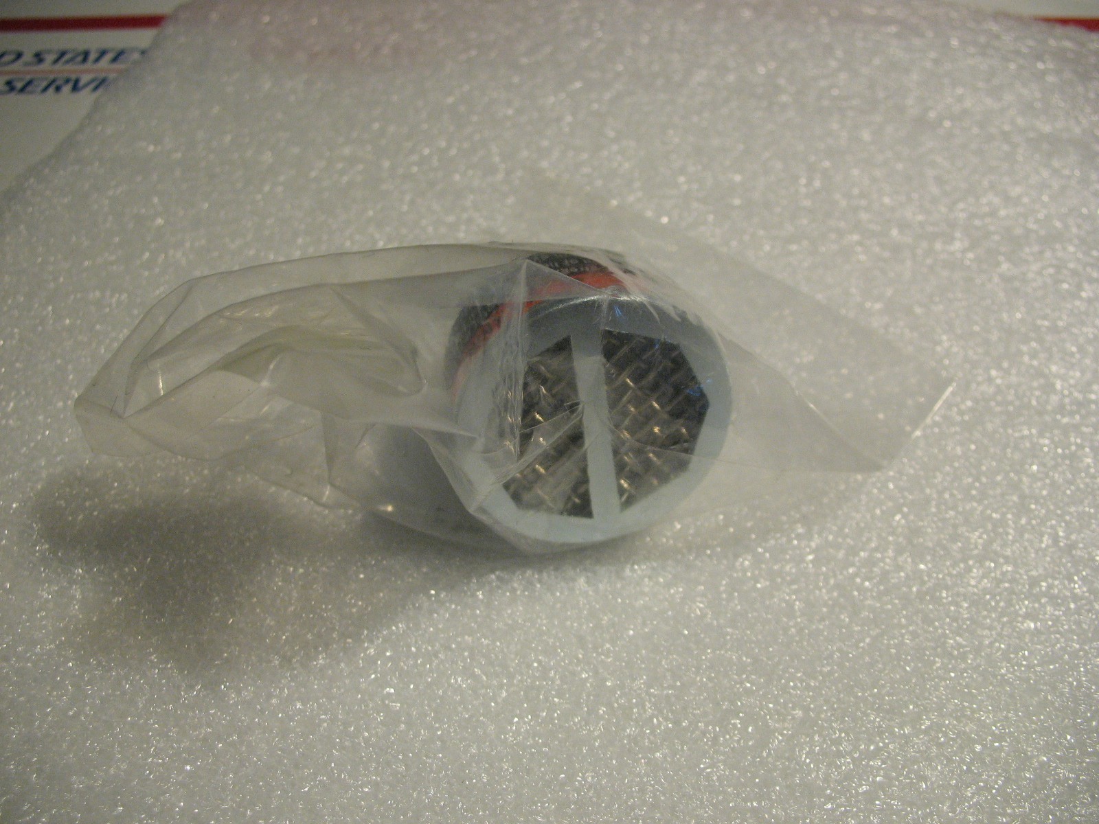 Gast AC980 Gas Trap Muffler Threaded 1/4″ NPT Port, Zinc Plated Steel Body, NEW.