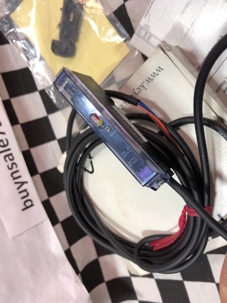 Keyence Proximity Sensor ES-M1P, ESM1P, SHIPSAMEDAY#1217B2