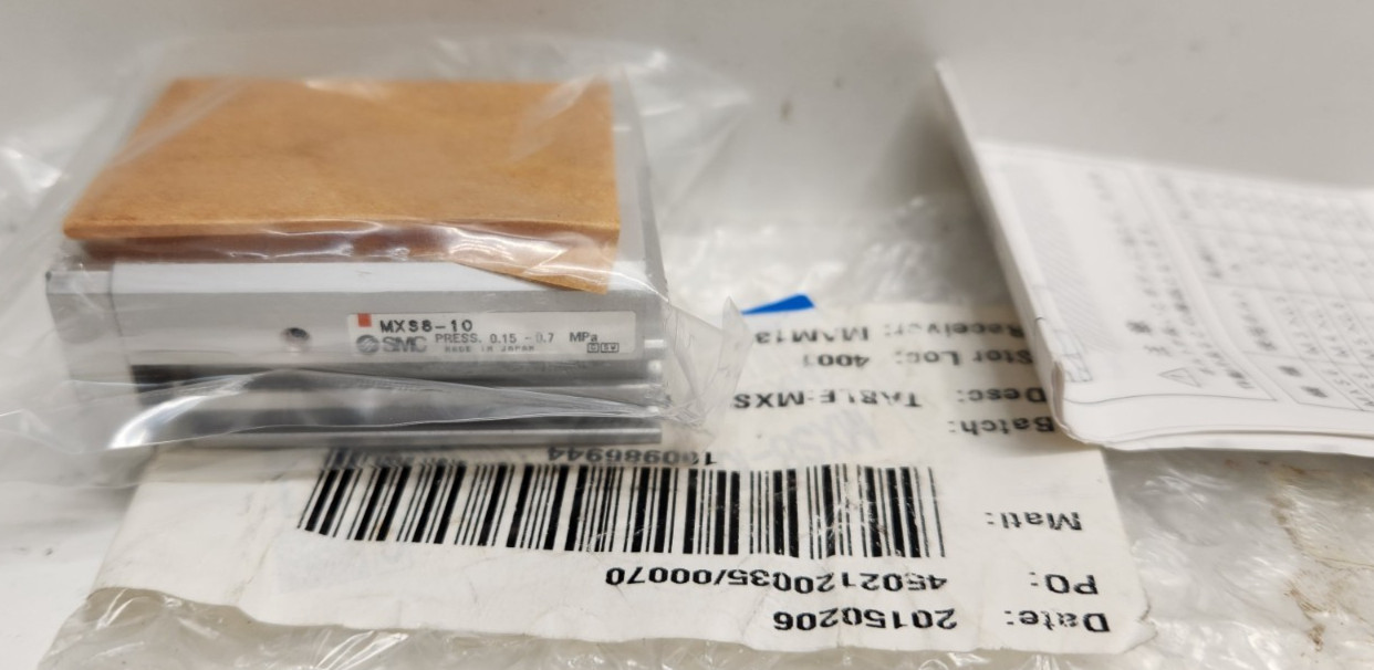 NEW IN BAG! SMC 8MM BORE DUAL ROD CYLINDER SLIDE TABLE MXS8-10