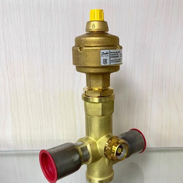 1PCS Danfoss ETS100 034G0508 Electronic Expansion Valve