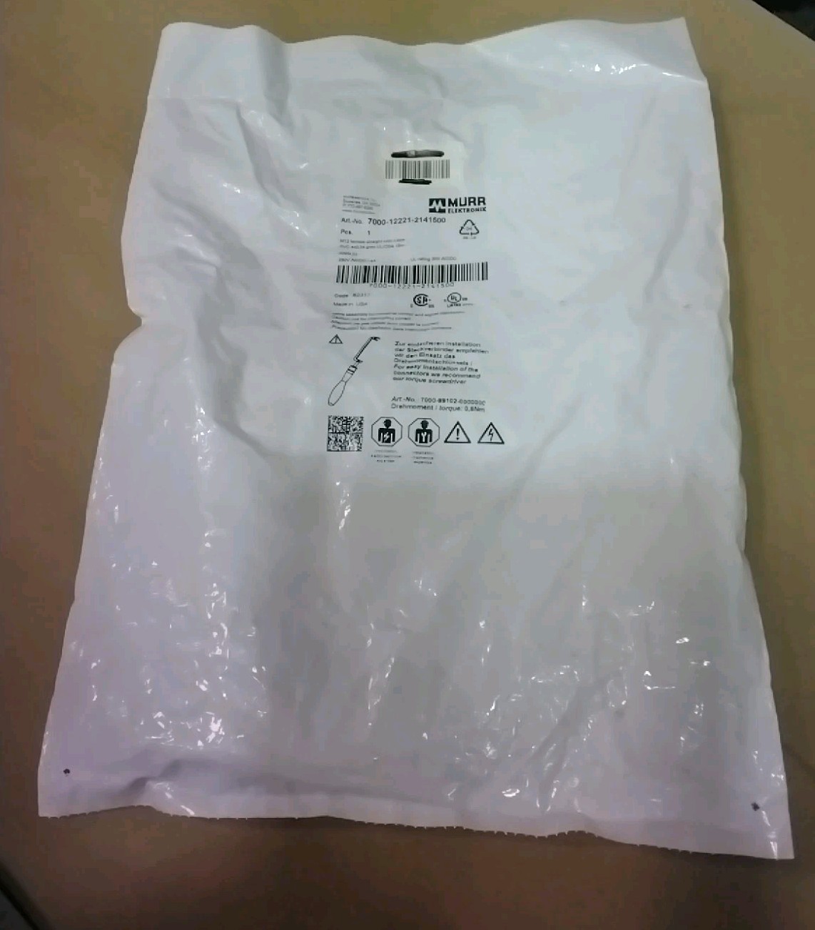 MURR ELEKTRONIK 7000-12221-2141500 M12 FEMALE STRAIGHT W/CABLE