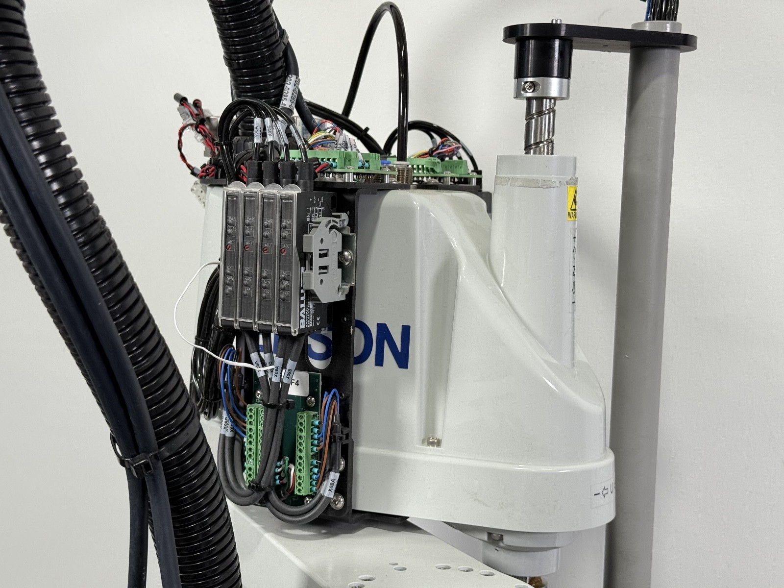 Seiko Epson LS3-401S 4-Axis SCARA Robot w/ RC90 Controller 200–240VAC