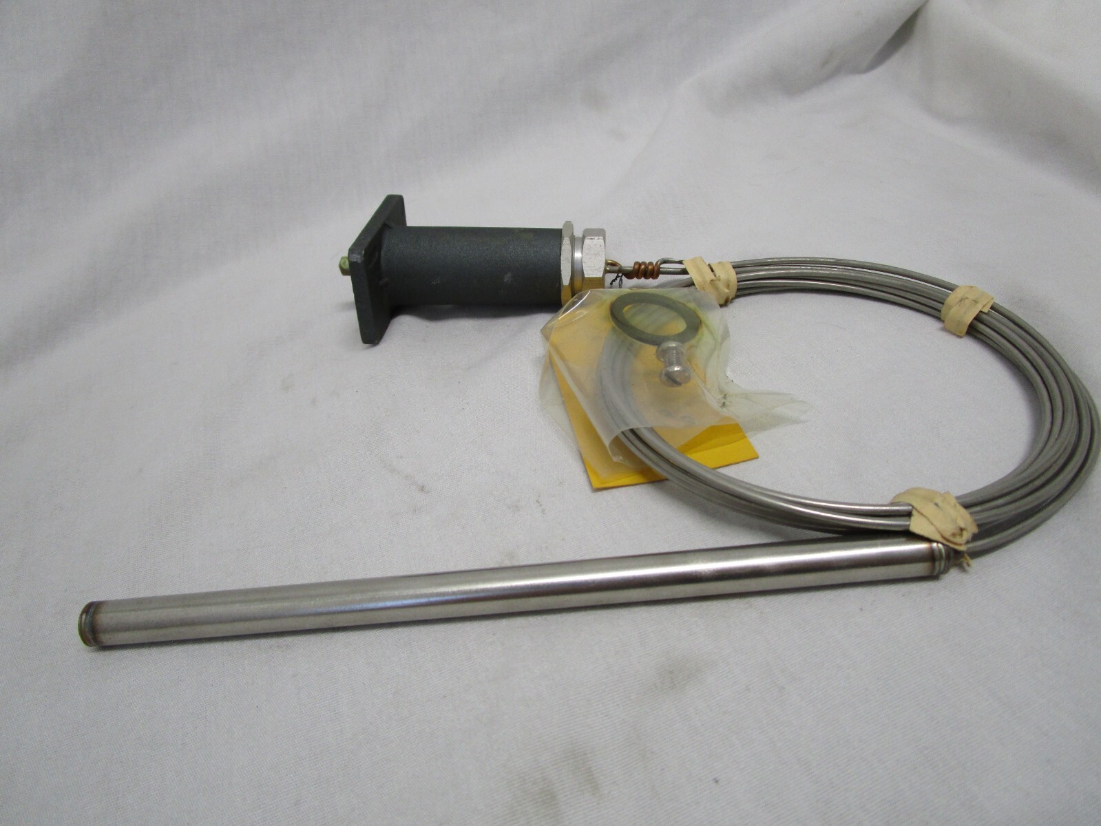 NEW FENWAL 40-100014-002 THERMOCOUPLE