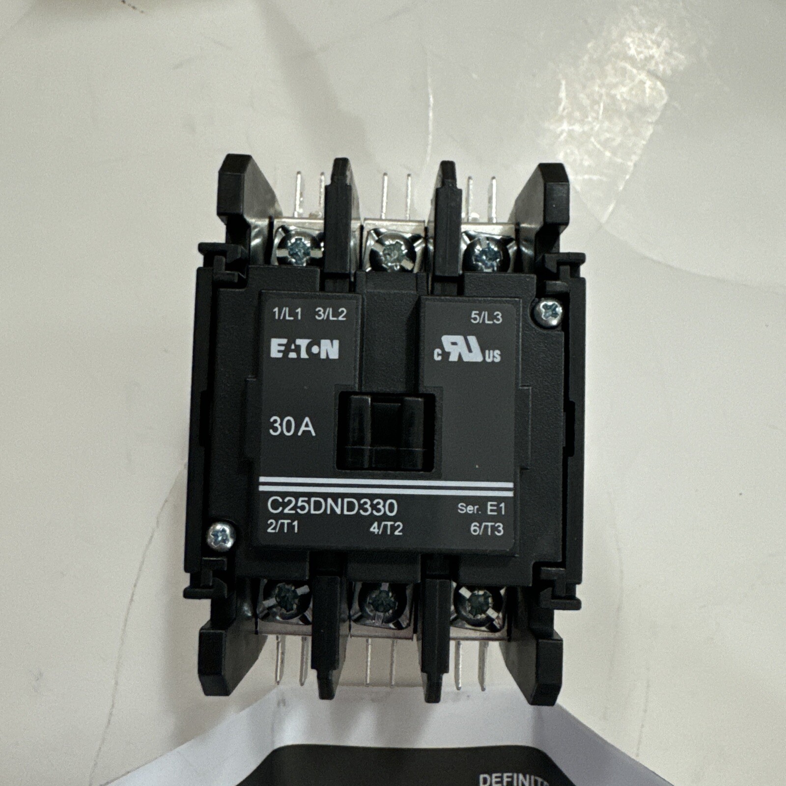 EATON C25DND330B DEFINITE PURPOSE CONTACTOR New E21