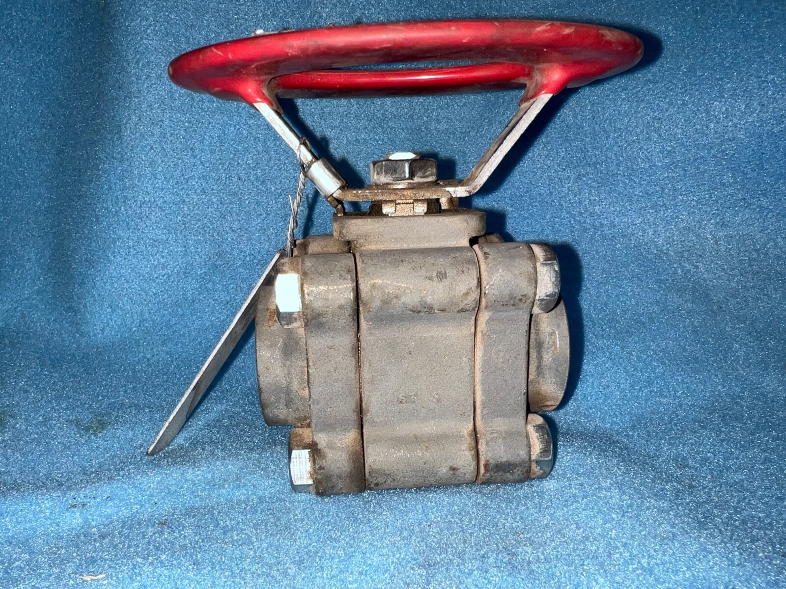 KITZ BALL VALVE CARBON STEEL AKSC3THZM-FS 1″ X 3/4″ 1500 WOG