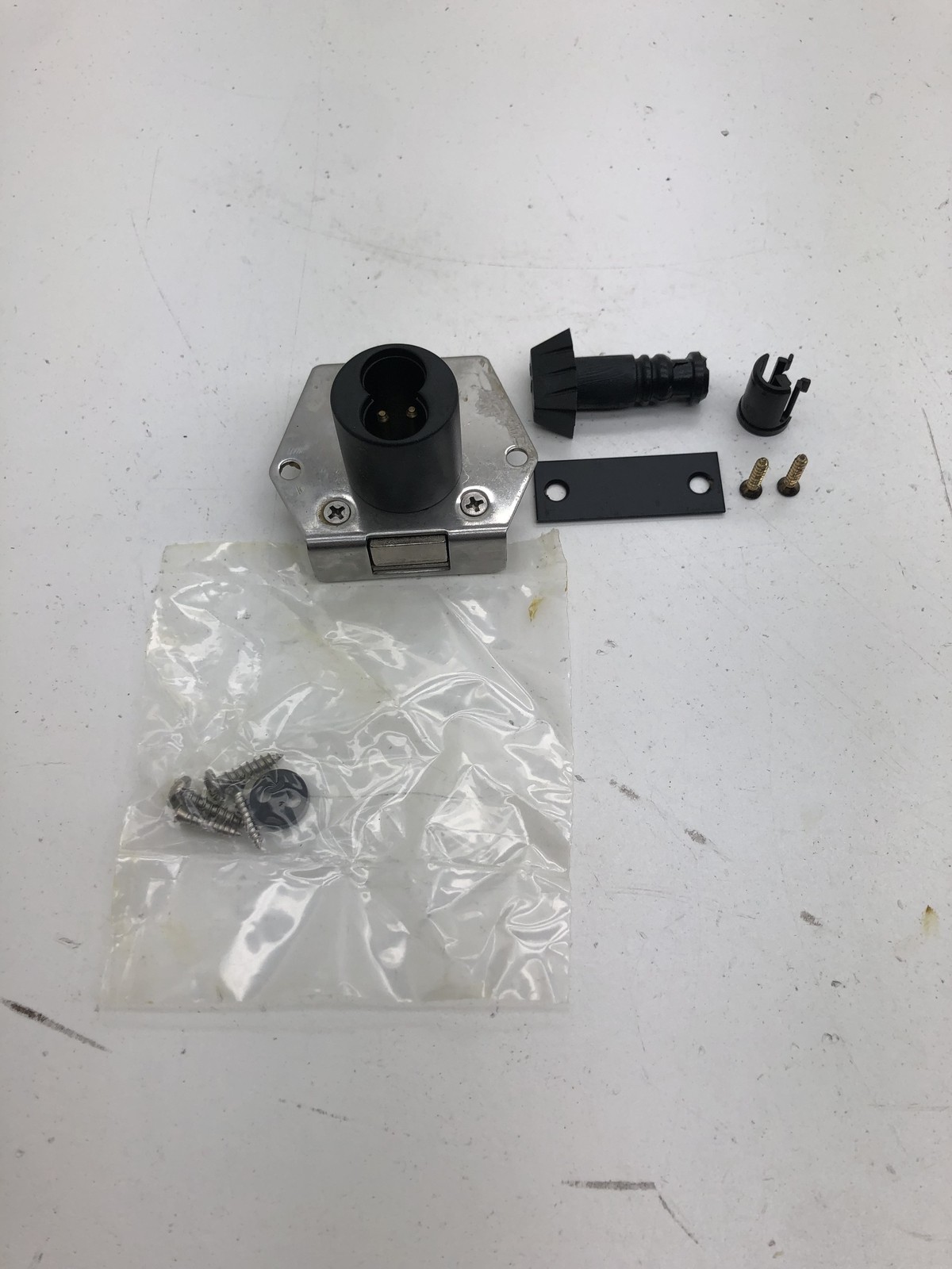 STANLEY SECURITY SOLUTIONS 5L7RD2622 Dead Bolt