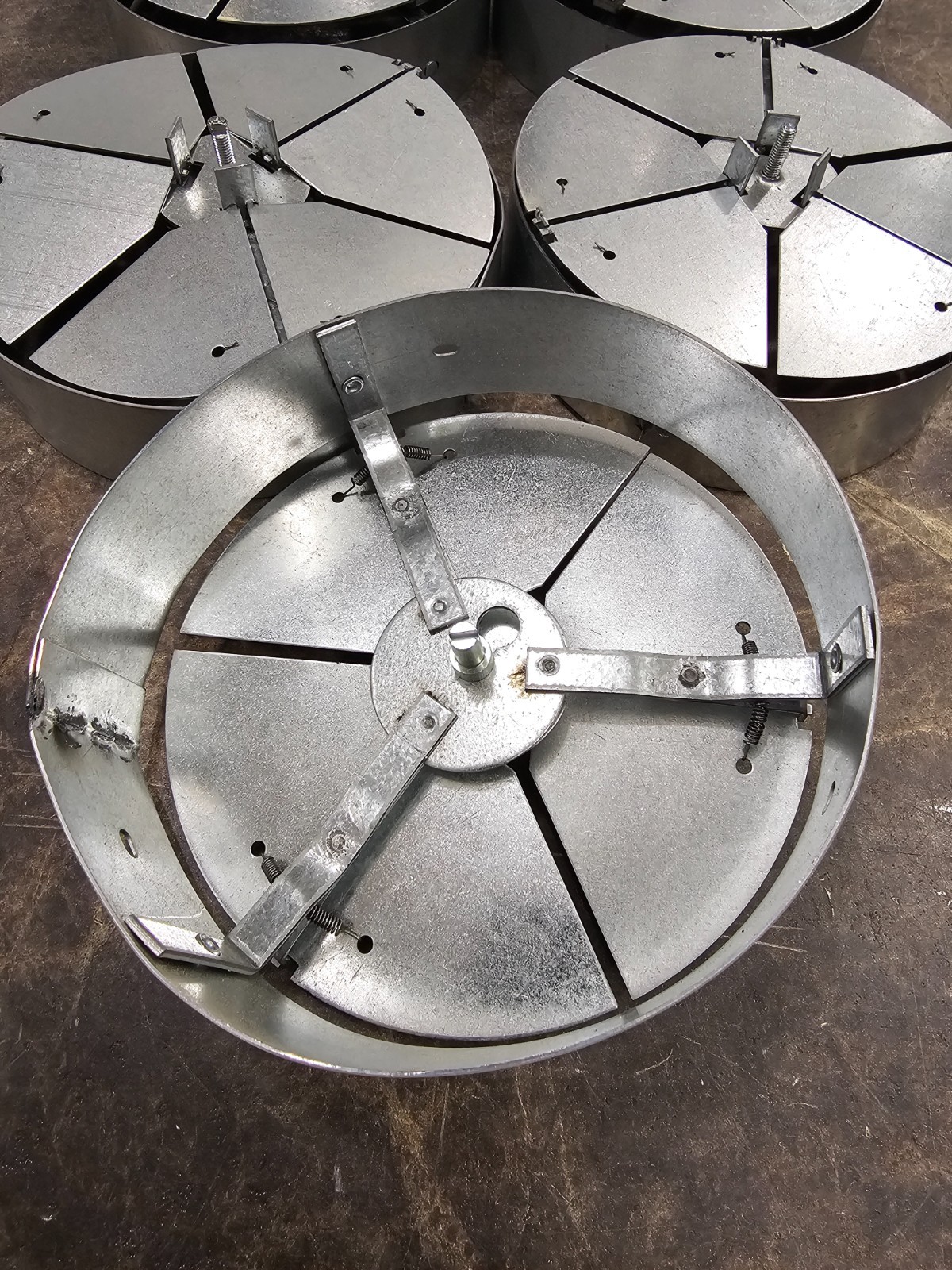 (LOT OF 5) Titus AG75 Steel Opposed Blade Damper 6″ Diameter Round
