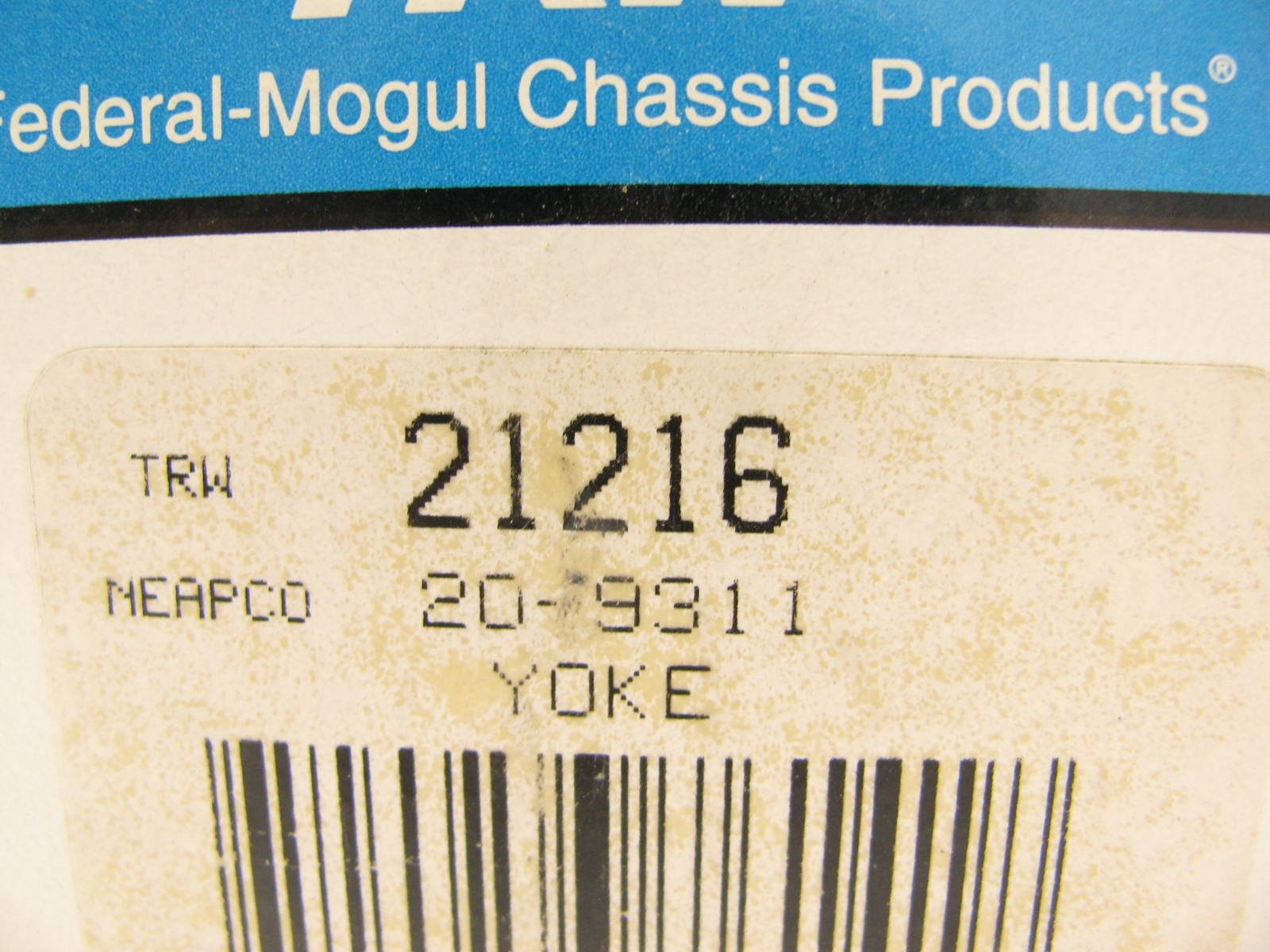 TRW 21216 2000 Series Implement Yoke 1-1/4″-6 Bore 2-3/4″ Long 1″ To End 20-9311