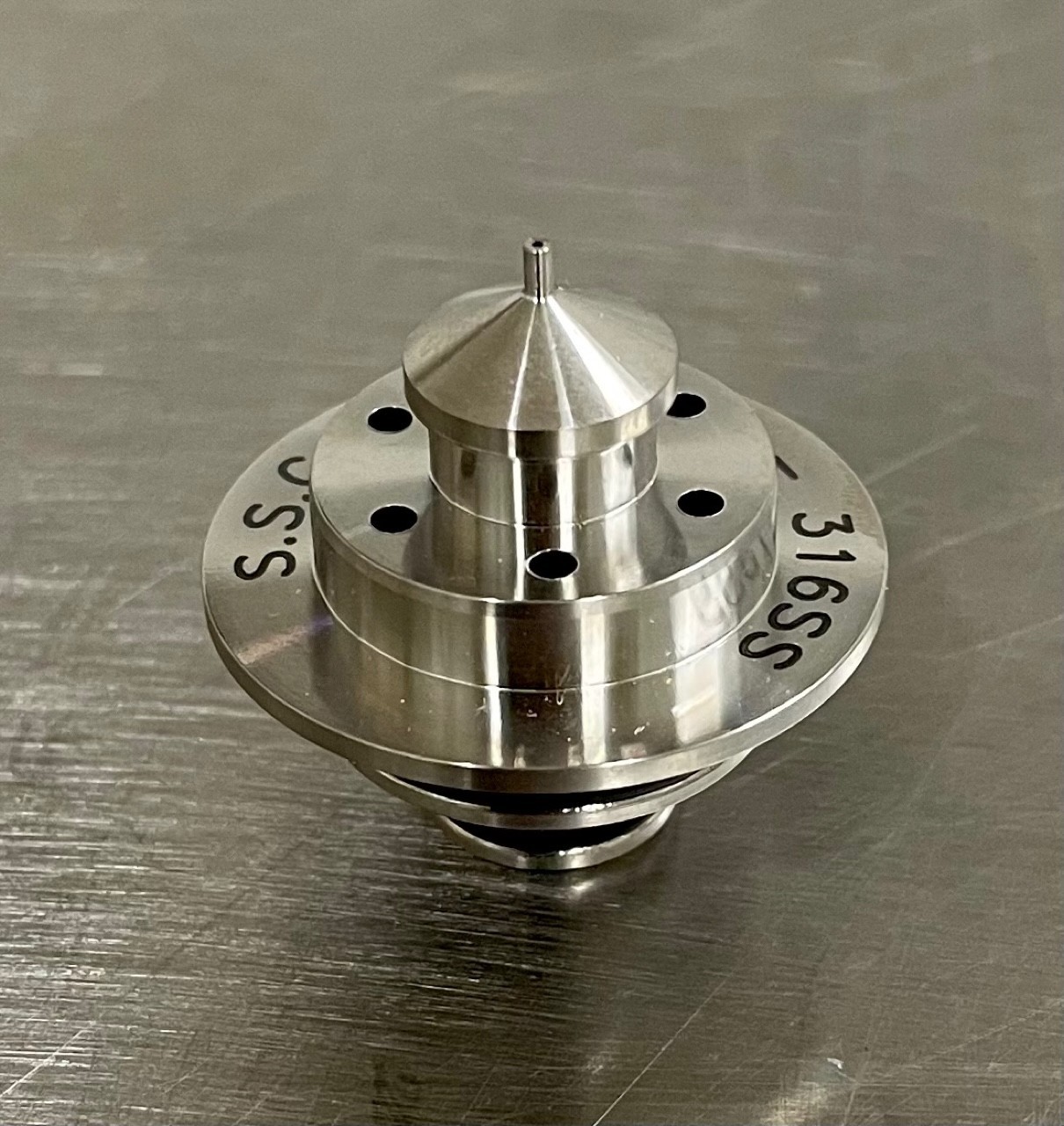Thomas Engineering Compulab VMF 2050 Fluid Cap