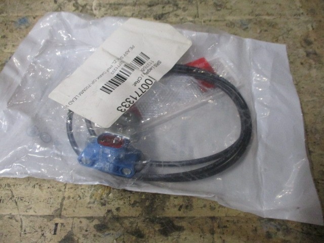 SICK ZLD18-2FZC12S04P07 Photoelectric Sensor 1137686 1099152 PNP DO *NEW*