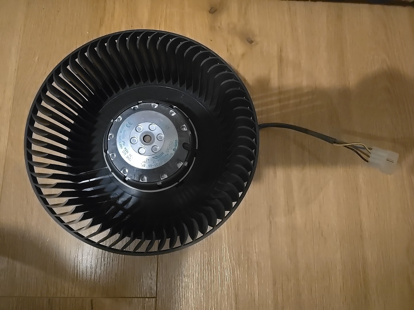 Broan-Nutone Hood Blower Motor M4E068-DF33-66 M4E068-DF 115V 165W 1.9A 520123B
