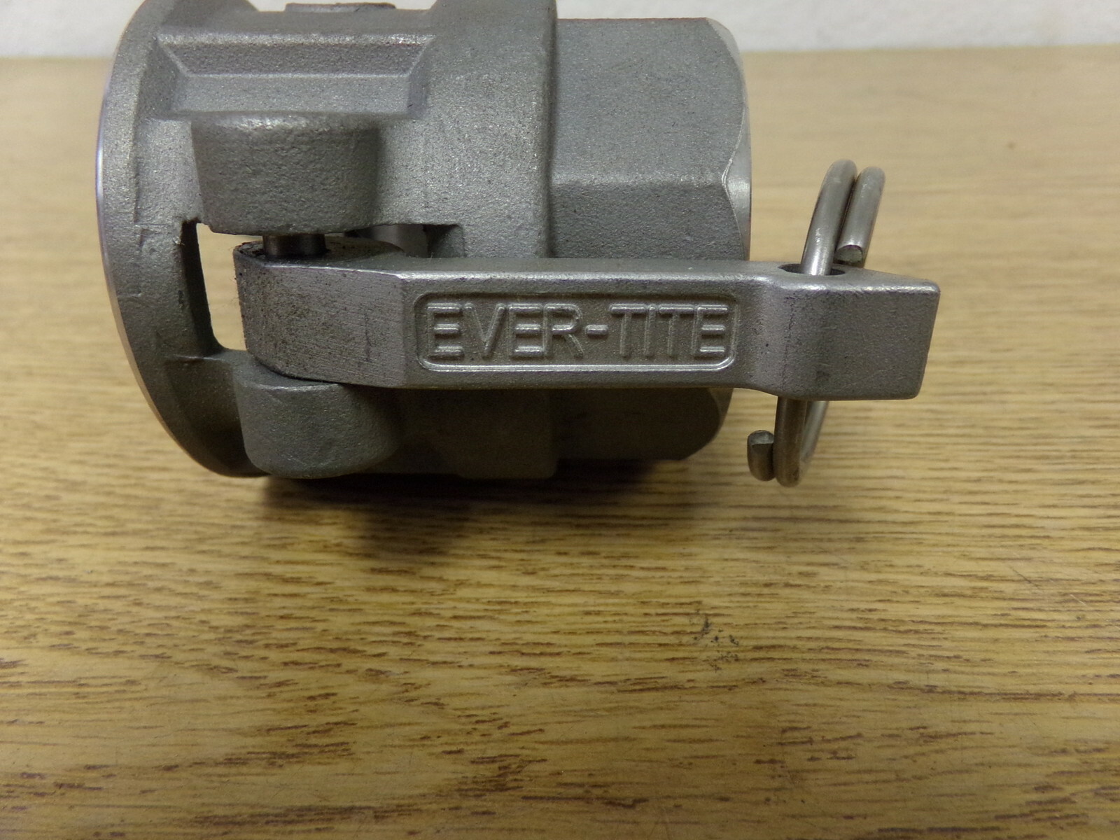 NEW Ever-Tite Cam Lock 1-1/2 E 316SS *FREE SHIPPING*