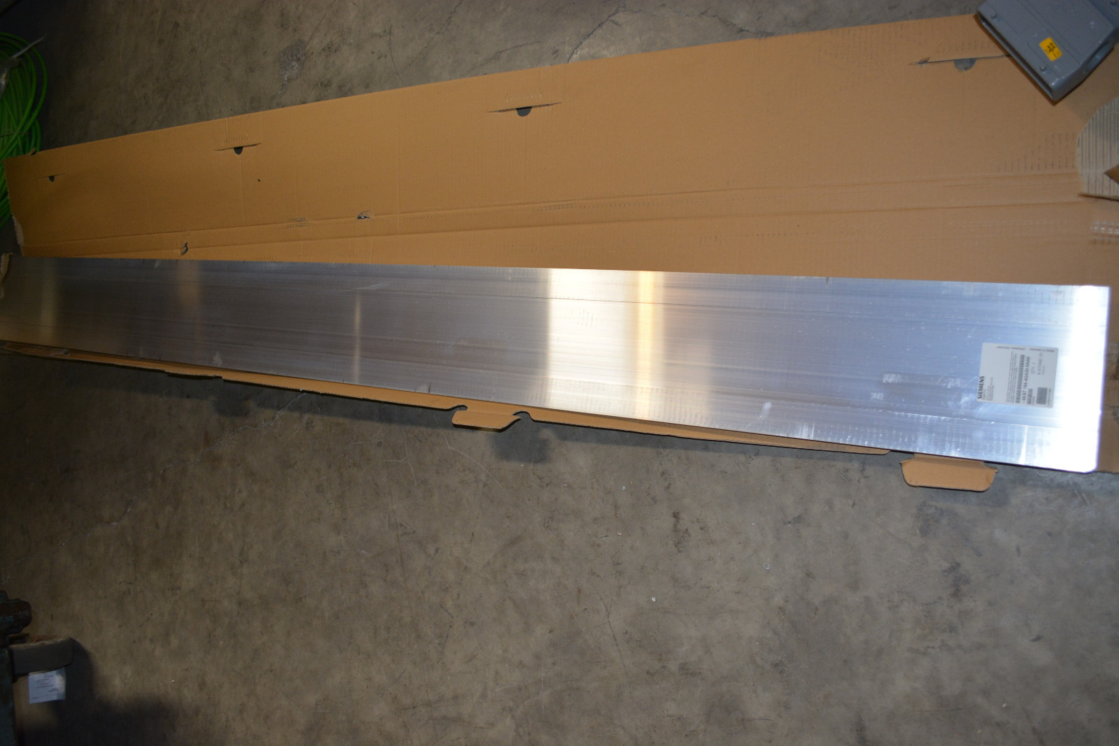 SIEMENS Simatic DP, Compact Narrow 2000mm Module Carrier 6ES7 194-4GA20-0AA0