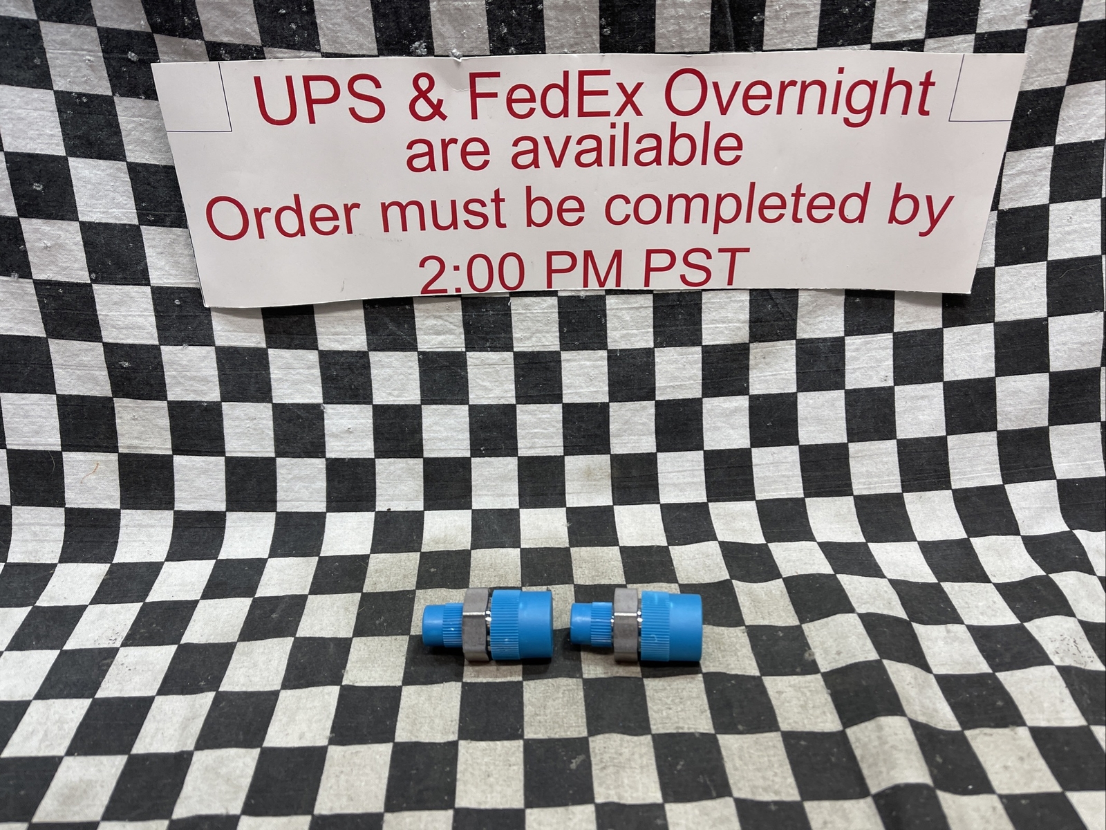 SWAGELOK SS-8-VCR-1-4, SS8VCR14, Male Connector Body 1/4″X1/2″ VCR, LOT OF 2#E69