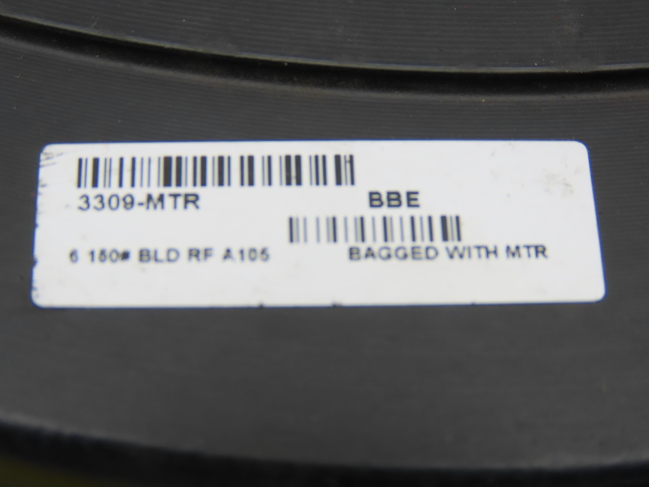 8 Bolt Low-Pressure Steel Unthreaded Pipe Flange Cap Pipe Size 6″