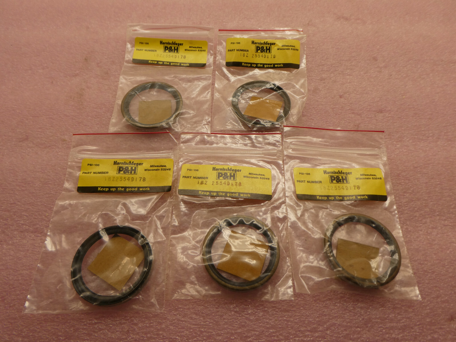 (LOT OF 5) P&H 18Z2554D178 OIL SEAL