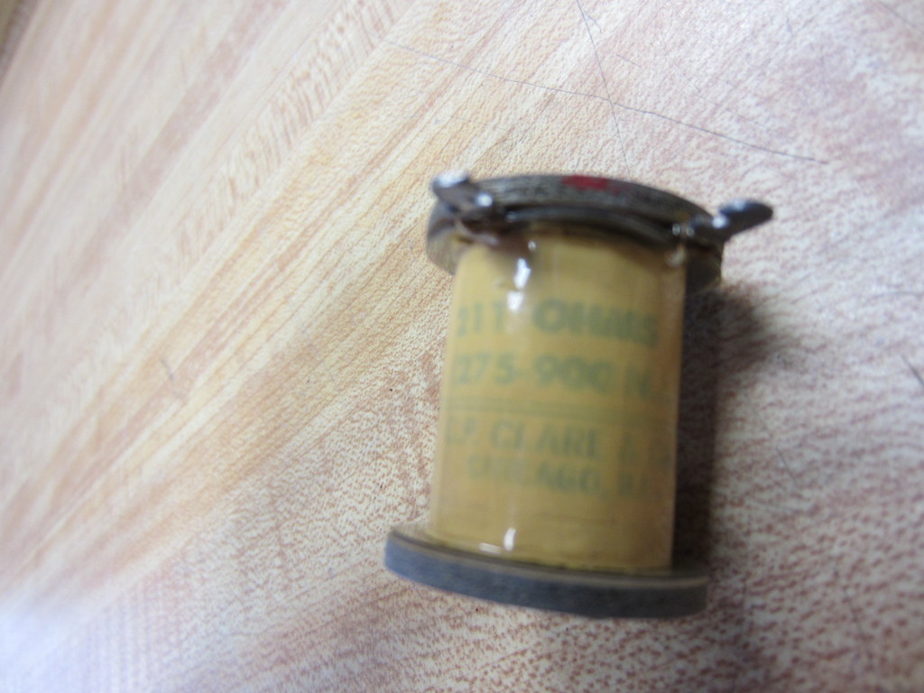 C.P. Clare & 275-900 N.I. Relay 211 OHMS 275900NI