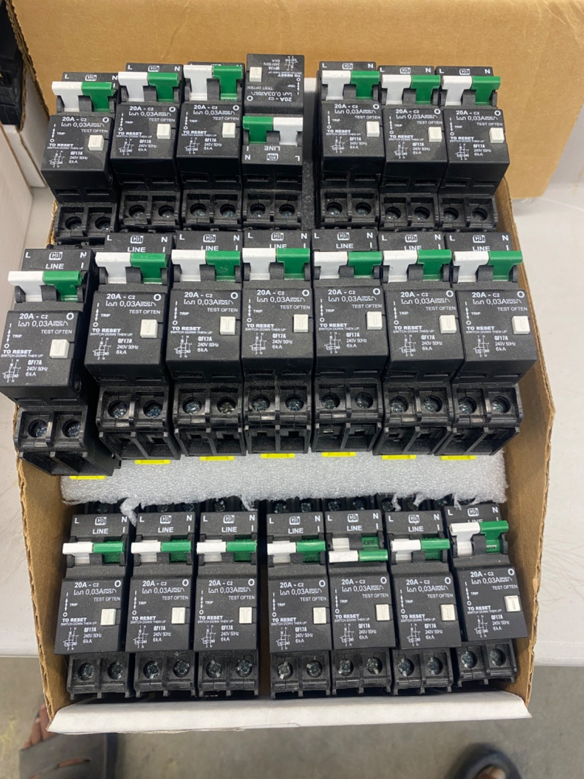 CBI C20A2P-GFI QF17A20 QF17A 20A 240VAC Ground Fault Breaker American Electric