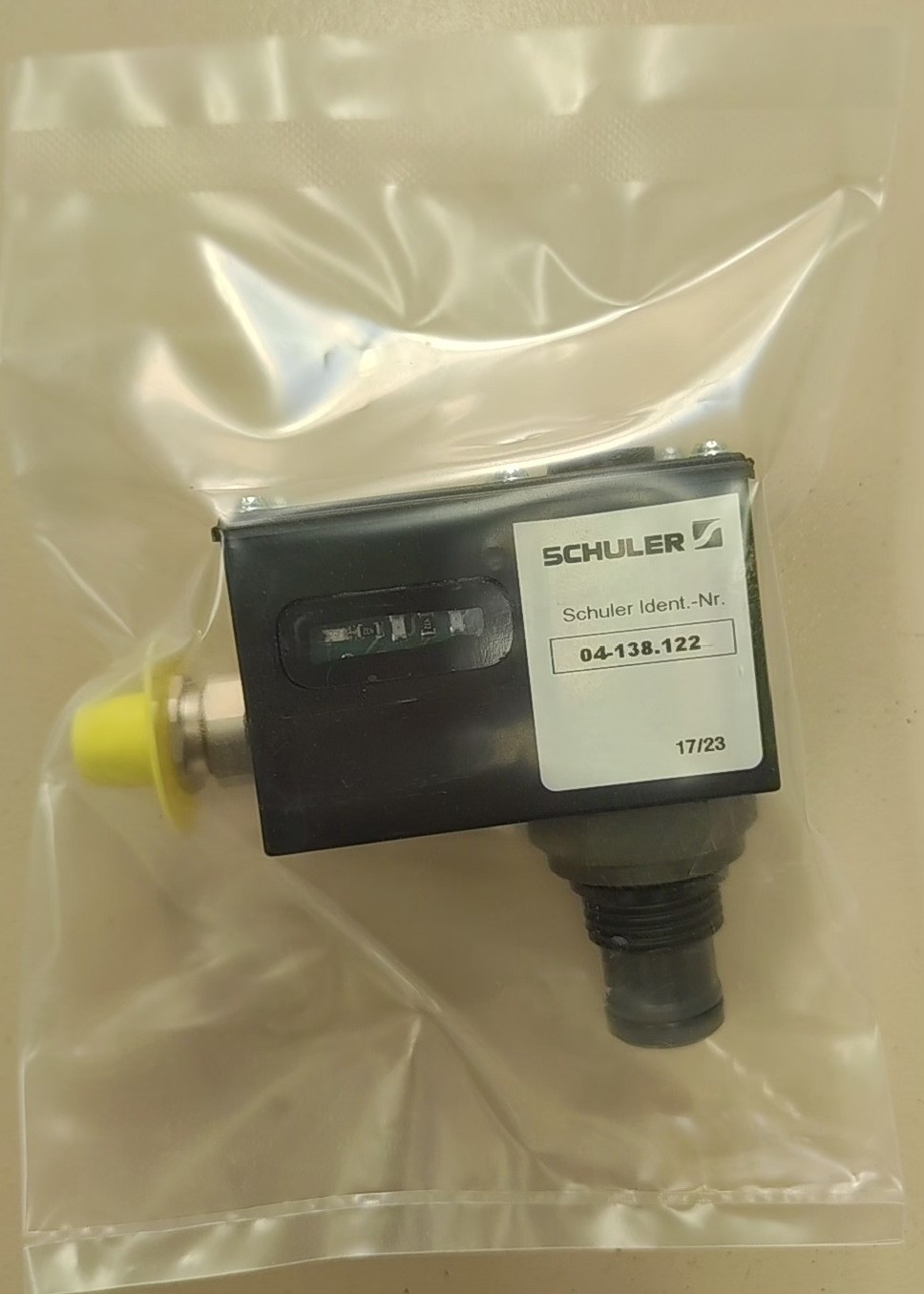 New SCHULER 04-138.122 Pressure Sensor 138.122 0-10 Bar As Shown