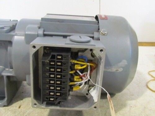Sew-USOCOME WA30 DT71D4/ISU Spiroplan 44rpm 0.37KW