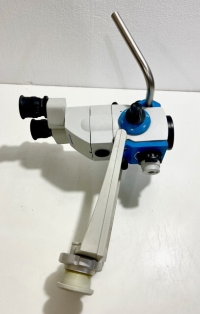 Moller-Wedel Spectra 500 Microscope Head with 12.5 X/17 B Eyepieces, F=250 Lens