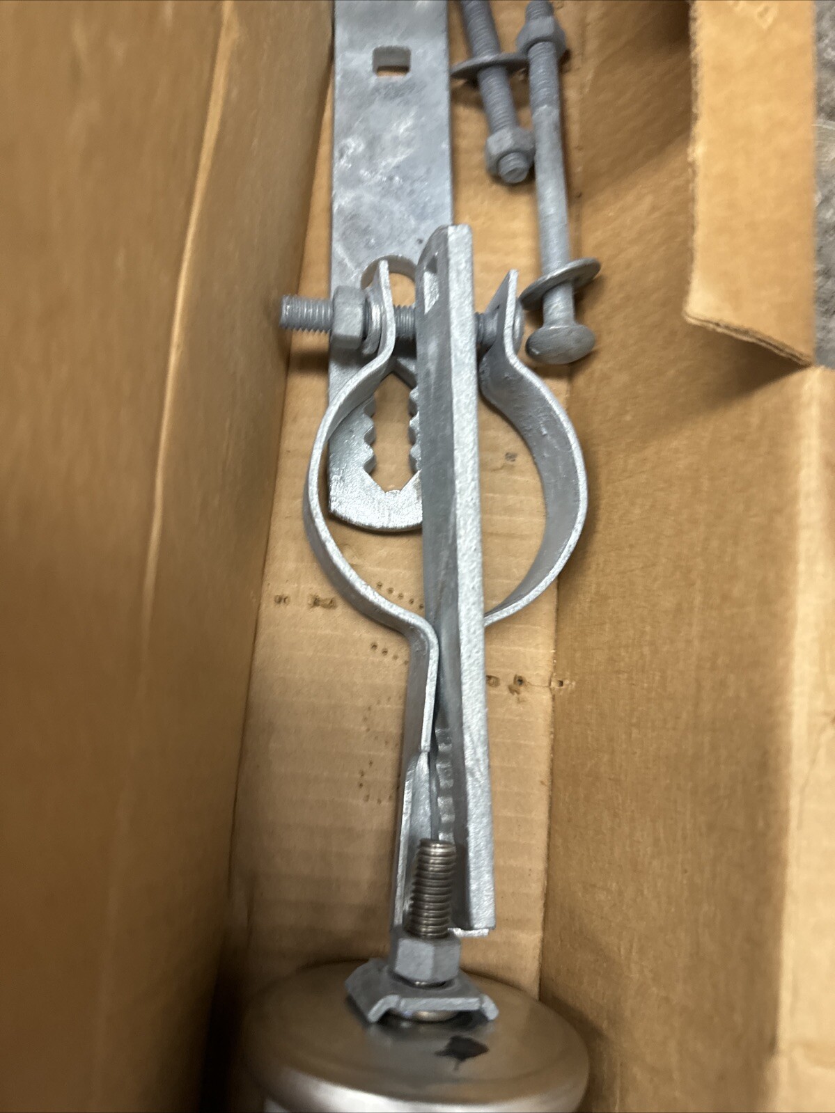 Mcgraw Edison Lightning 5Ka Varistar Mov Arrester 3.8MCOV AZS 3/4.5KV