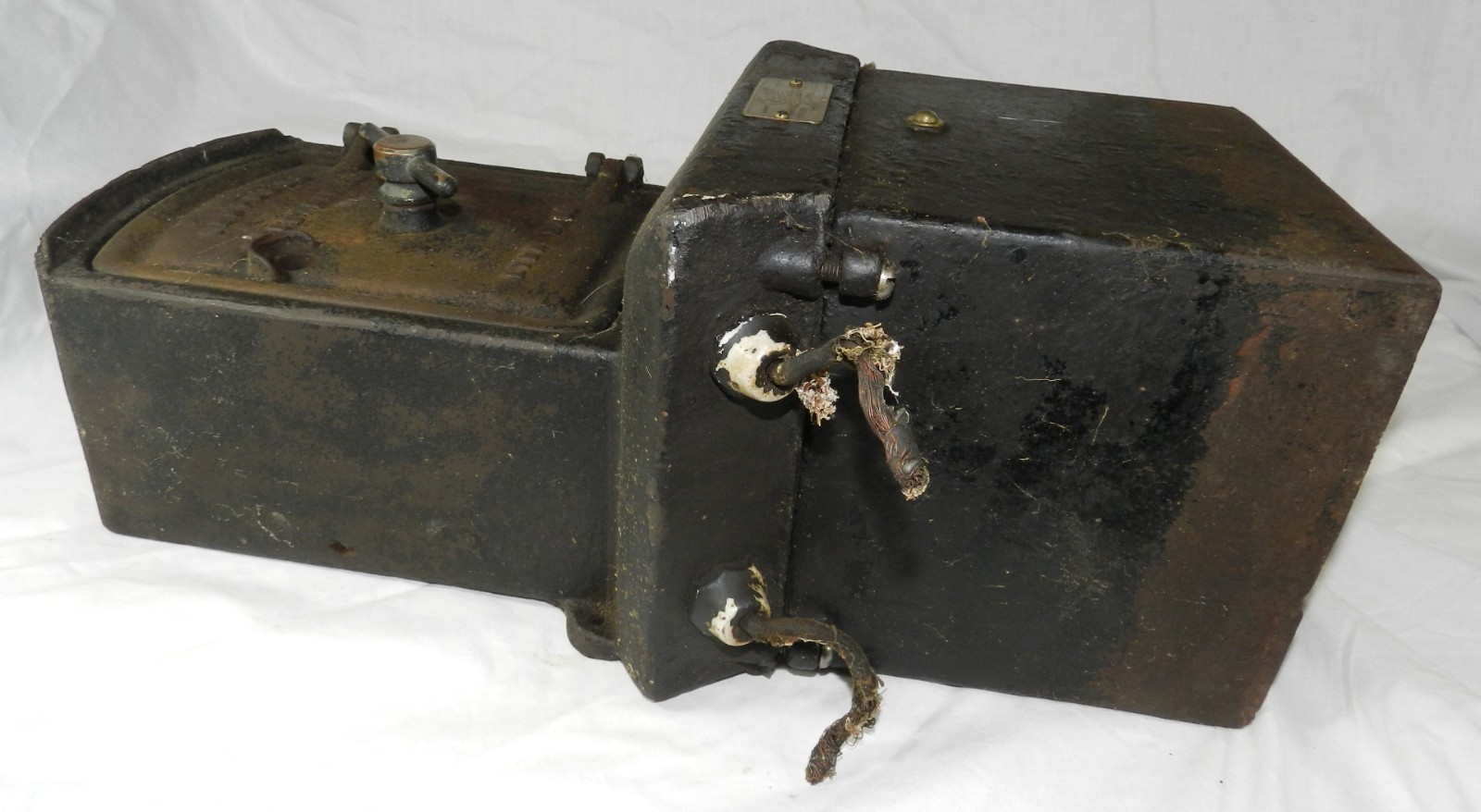 Vintage Campbell Electric Company 8 Day Time Switch in Cast Iron Case – 1913