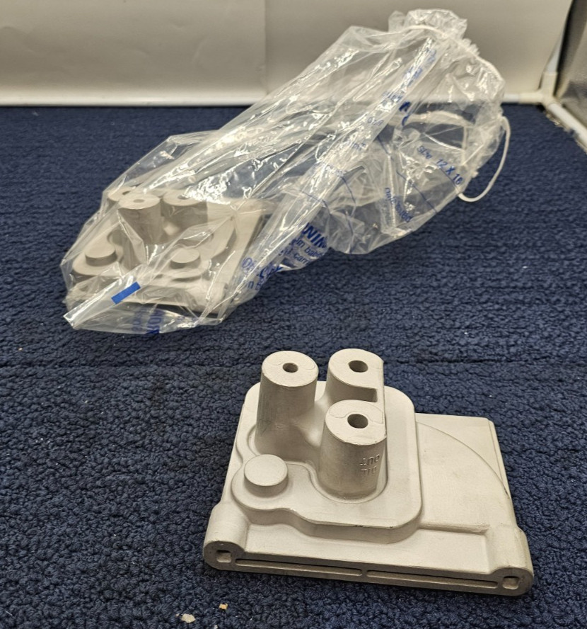 (QTY 2) Heavy Duty Water Pump Housing ER9631P01, 5″ Length x 4-3/4″ Width