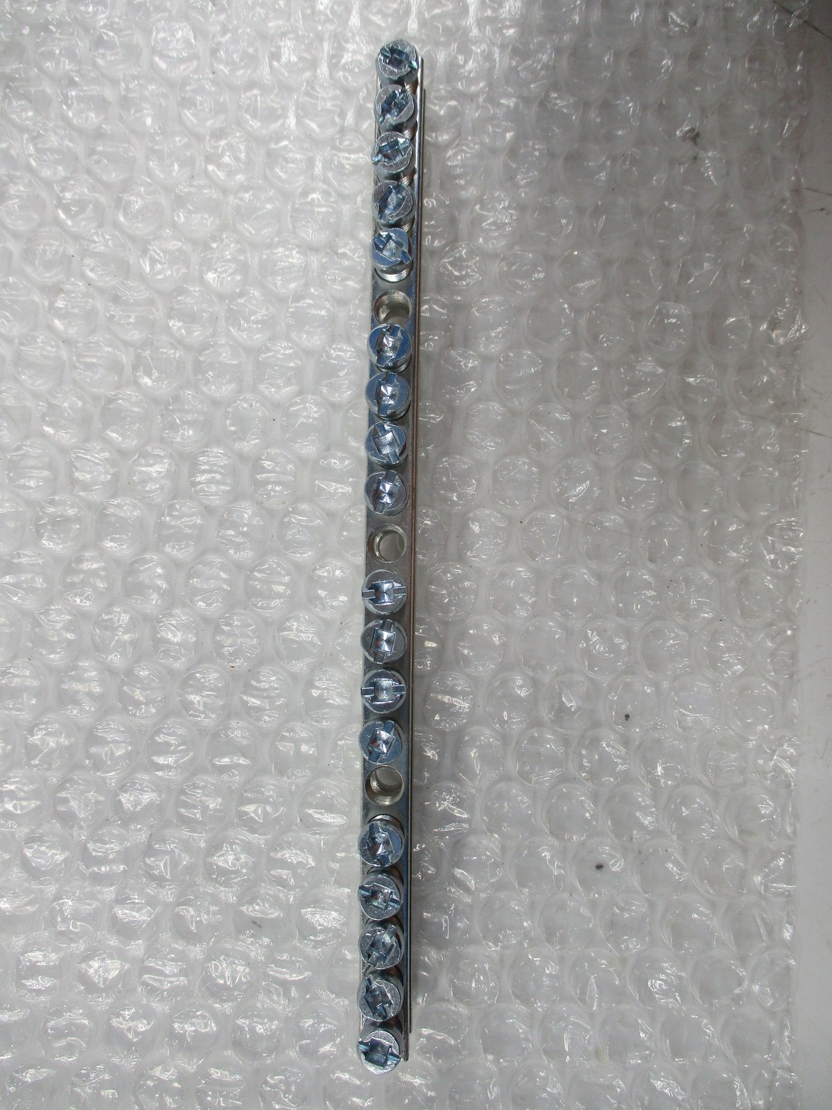 CMS NA-75B GROUNDING BAR KIT NSNP