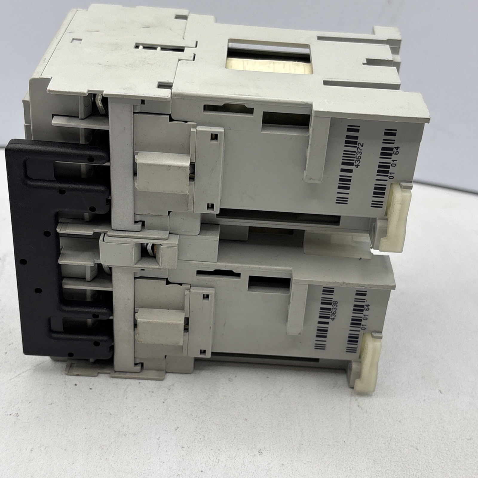 ALLEN BRADLEY 104-C09DJ22 B REVERSING CONTACTOR WITH 2 100-C09D*10 A Coils